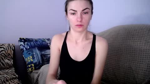 Snapshot of angel_zoe77 chatting on 01/27/25, 08:18 Zoe online show from 01/27/25, 08:18