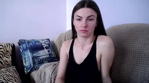 Snapshot of angel_zoe77 chatting on 02/25/25, 12:34 Zoe online show from 02/25/25, 12:34