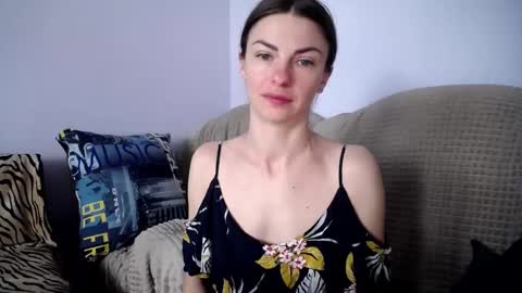 Snapshot of angel_zoe77 chatting on 09/12/25, 08:03 Zoe online show from 09/12/25, 08:03