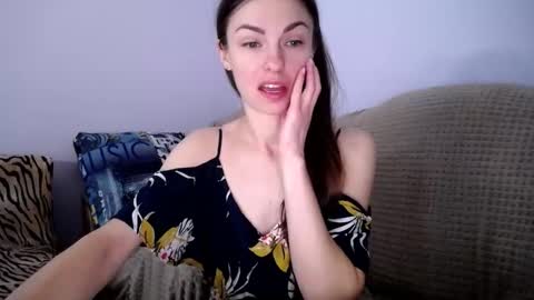 Snapshot of angel_zoe77 chatting on 09/30/25, 08:08 Zoe online show from 09/30/25, 08:08