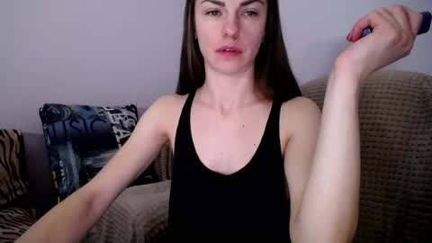 Snapshot of angel_zoe77 chatting on 11/15/25, 01:29 Zoe online show from 11/15/25, 01:29