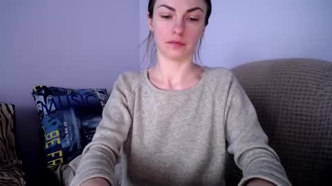 Snapshot of angel_zoe77 chatting on 03/06/26, 10:23 Zoe online show from 03/06/26, 10:23