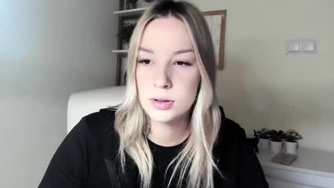 Angela online show from 02/16/26, 06:31