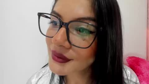 Angela online show from 03/11/25, 03:34