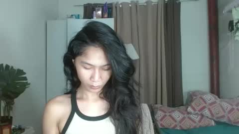 Snapshot of angela_mccollins chatting on 02/06/25, 02:33 angela online show from 02/06/25, 02:33