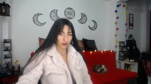 Snapshot of angela_mis chatting on 12/14/24, 10:39 Angela online show from 12/14/24, 10:39
