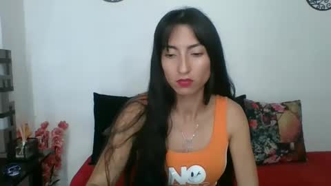 Snapshot of angela_mis chatting on 01/29/25, 03:01 Angela online show from 01/29/25, 03:01
