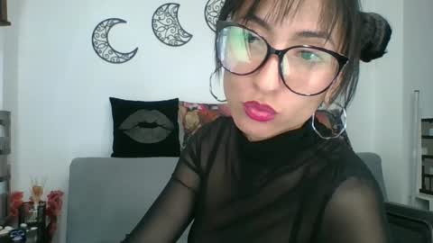 Snapshot of angela_mis chatting on 03/04/25, 03:55 Angela online show from 03/04/25, 03:55