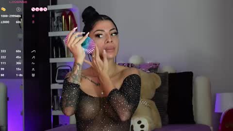 Angela online show from 04/27/26, 10:57