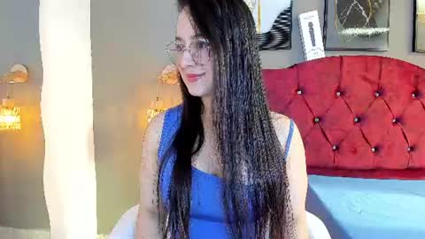 Snapshot of angela_nix chatting on 06/25/26, 03:27 angela_nix online show from 06/25/26, 03:27