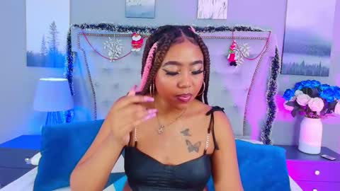 Angela Roberts online show from 12/22/25, 10:29