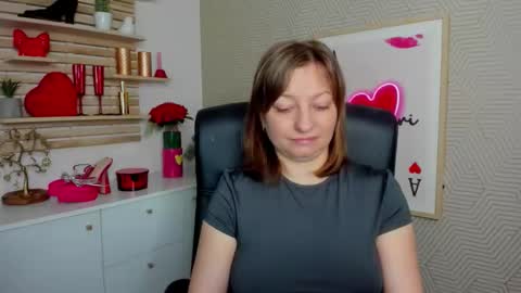 Angela online show from 04/02/26, 05:27