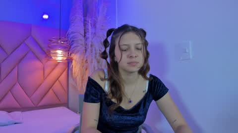 ANGELA online show from 02/03/25, 12:25