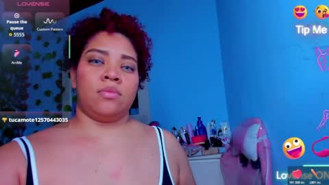 Snapshot of angelacoffee chatting on 05/27/26, 01:57 Angela online show from 05/27/26, 01:57