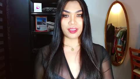 Snapshot of angeladrew73 chatting on 02/04/25, 10:24 Angela online show from 02/04/25, 10:24