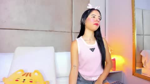Snapshot of angelag_ chatting on 06/21/26, 04:37 angelag_ online show from 06/21/26, 04:37