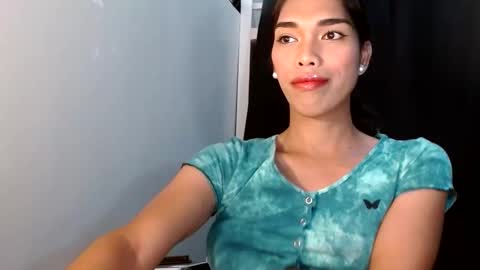 SENORITA online show from 04/17/26, 09:51