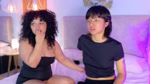 Angelaandkai  online show from 11/15/25, 05:49