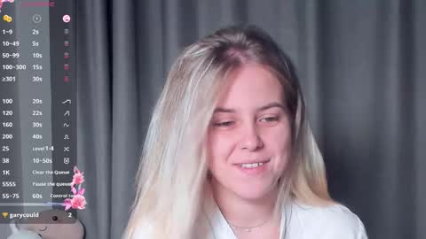 Darsi Anty online show from 10/27/25, 03:27