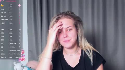 Darsi Anty online show from 11/03/25, 03:24