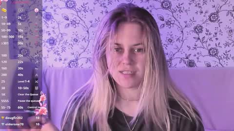 Darsi Anty online show from 01/12/26, 03:28