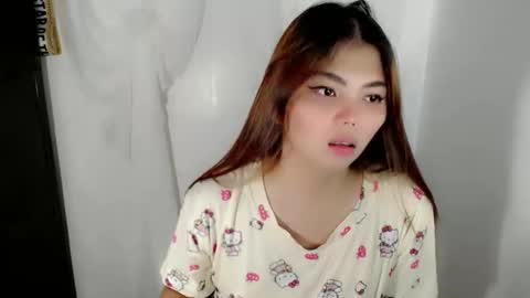 Snapshot of angelari_slut chatting on 03/16/26, 05:44 angelari_slut online show from 03/16/26, 05:44