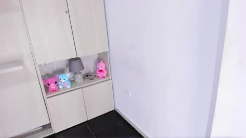 Snapshot of angelariverss chatting on 02/27/26, 12:05 angelariverss online show from 02/27/26, 12:05