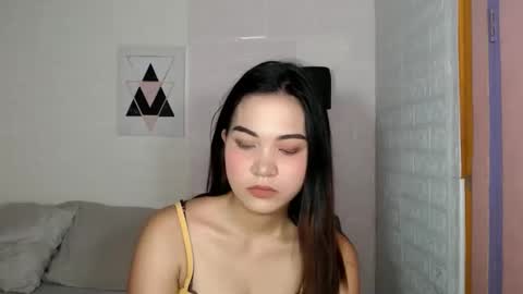 angel- i am new here please do understand that i only get naked on private room thank you online show from 10/17/25, 01:53
