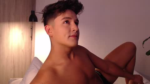 Snapshot of angelcossio chatting on 12/07/24, 09:22 Angel online show from 12/07/24, 09:22