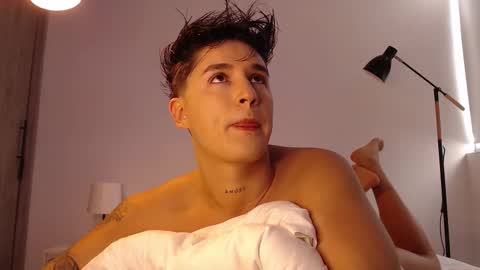 Snapshot of angelcossio chatting on 09/13/25, 09:25 Angel online show from 09/13/25, 09:25