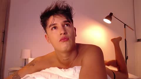 Snapshot of angelcossio chatting on 09/25/25, 02:04 Angel online show from 09/25/25, 02:04