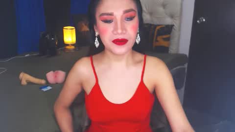 Angel online show from 01/25/25, 10:39