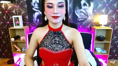 Angel online show from 03/11/25, 06:08