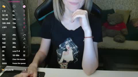 AngelCute32 online show from 10/17/25, 03:14