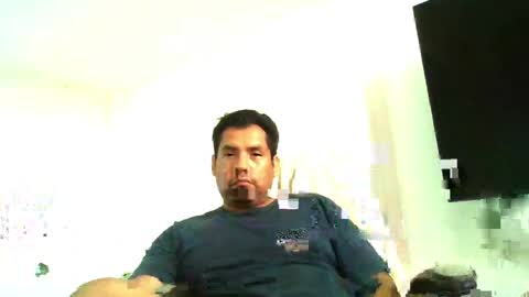 Snapshot of angeldavid90 chatting on 05/03/26, 04:13 angeldavid90 online show from 05/03/26, 04:13