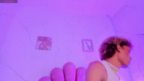 Angel Doll online show from 04/19/26, 05:18