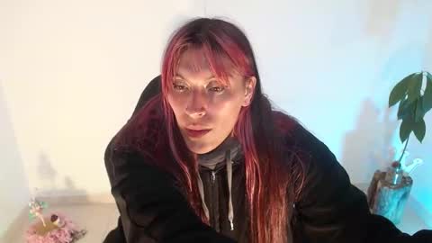 Snapshot of angele_johnson chatting on 09/29/25, 12:27 angele online show from 09/29/25, 12:27