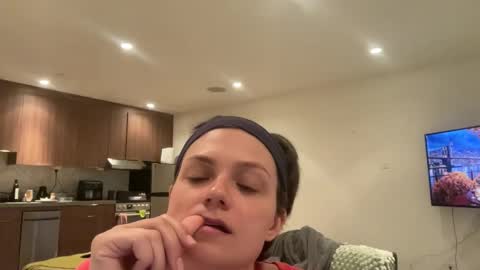 angeleleven11 online show from 09/21/25, 03:08