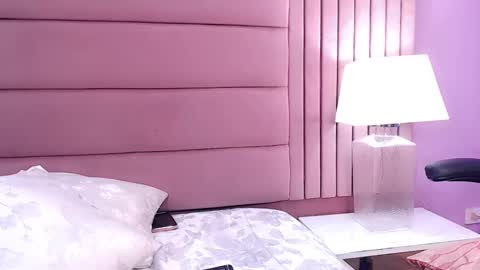 angeles_bust online show from 02/13/25, 08:59