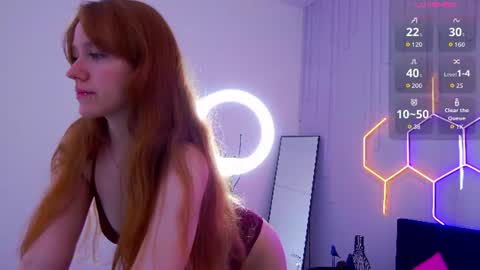 Snapshot of angelfleur chatting on 06/14/26, 01:25 Angela online show from 06/14/26, 01:25