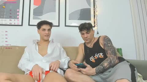 Snapshot of angelfrank chatting on 02/11/25, 05:40 Frankie online show from 02/11/25, 05:40