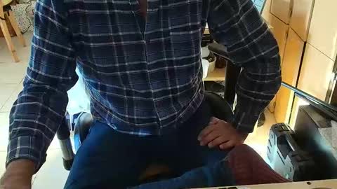 angelgarcia269 online show from 04/27/26, 11:52