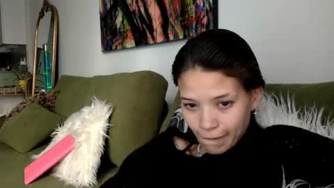 angelia01m online show from 10/01/25, 10:05