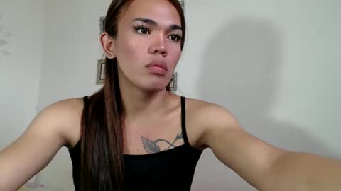 Yhanna online show from 12/10/24, 02:05