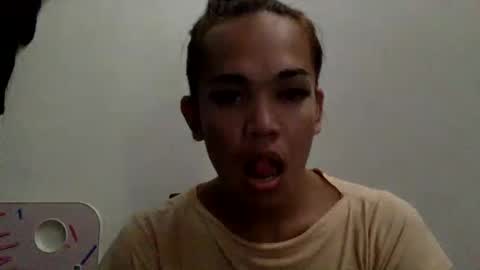 Yhanna online show from 12/30/24, 04:09