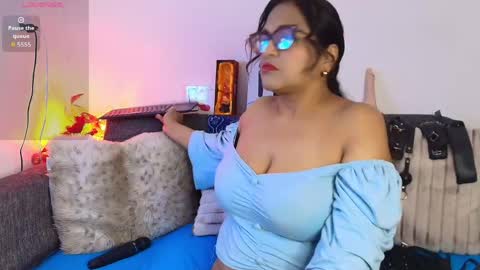 Snapshot of angelica_mature49 chatting on 05/06/26, 04:08 Angelica online show from 05/06/26, 04:08