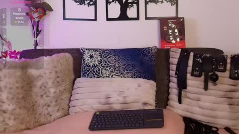 Snapshot of angelica_mature49 chatting on 05/11/26, 03:34 Angelica online show from 05/11/26, 03:34