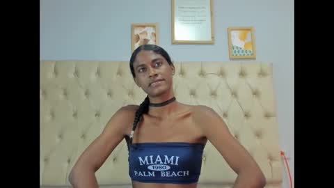Snapshot of angelica_sexy1 chatting on 01/10/25, 10:15 angelica_sexy1 online show from 01/10/25, 10:15