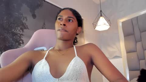 Snapshot of angelica_sexy1 chatting on 09/11/25, 03:01 angelica_sexy1 online show from 09/11/25, 03:01