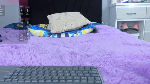 Angelica online show from 10/08/25, 03:20